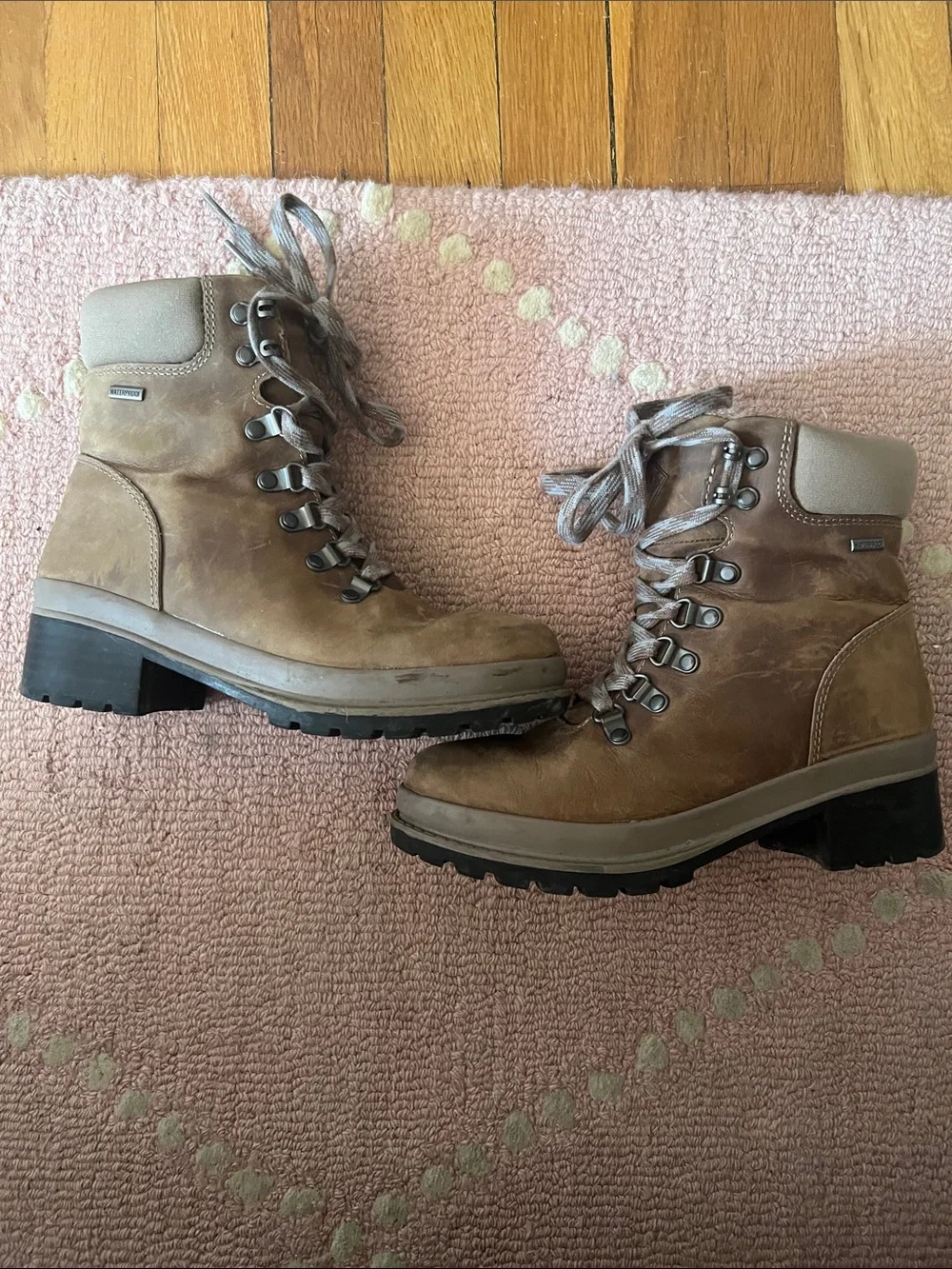 Women's Taupe Lace-Up Winter Boots